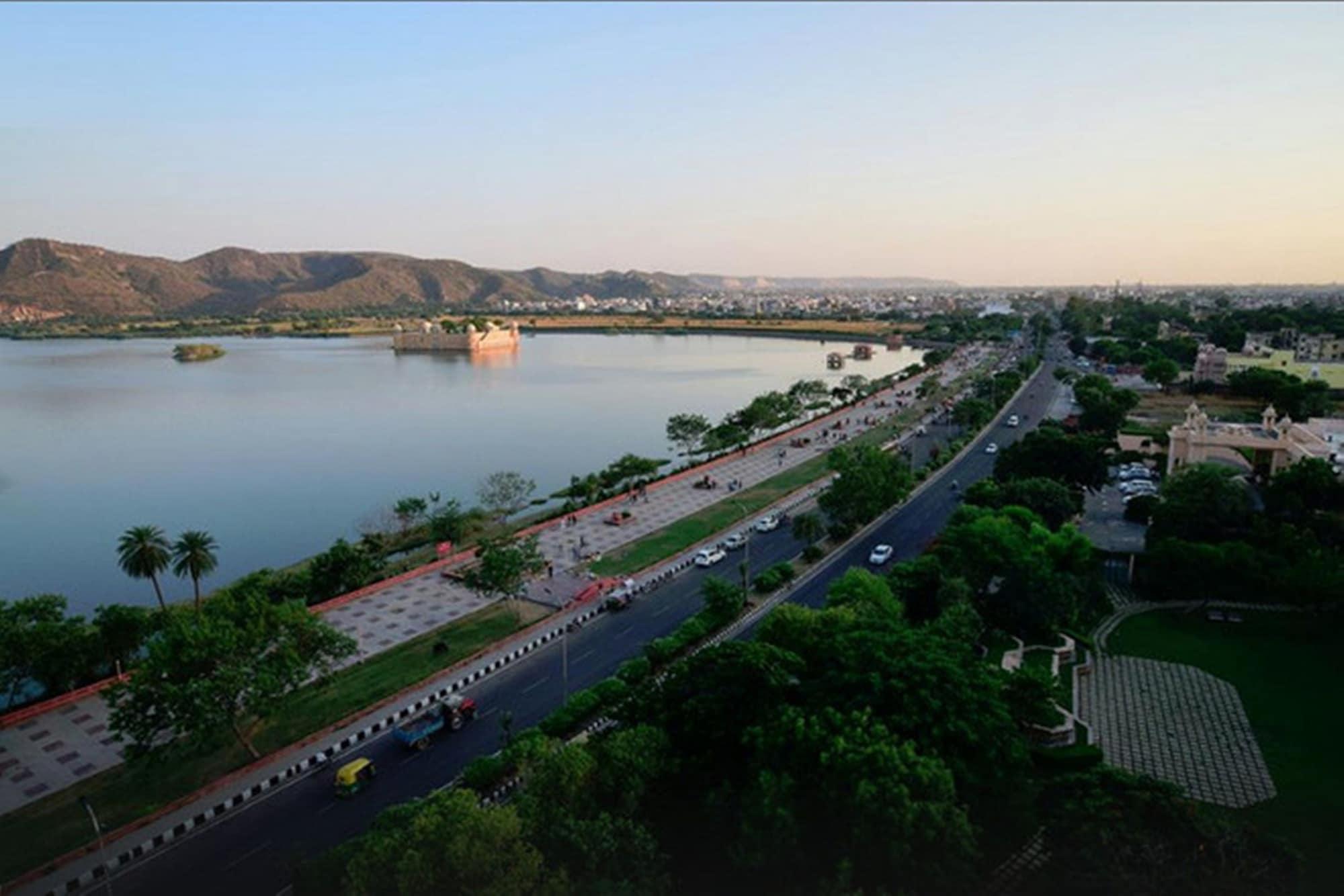 Regenta Central Jal Mahal, Джайпур Екстериор снимка